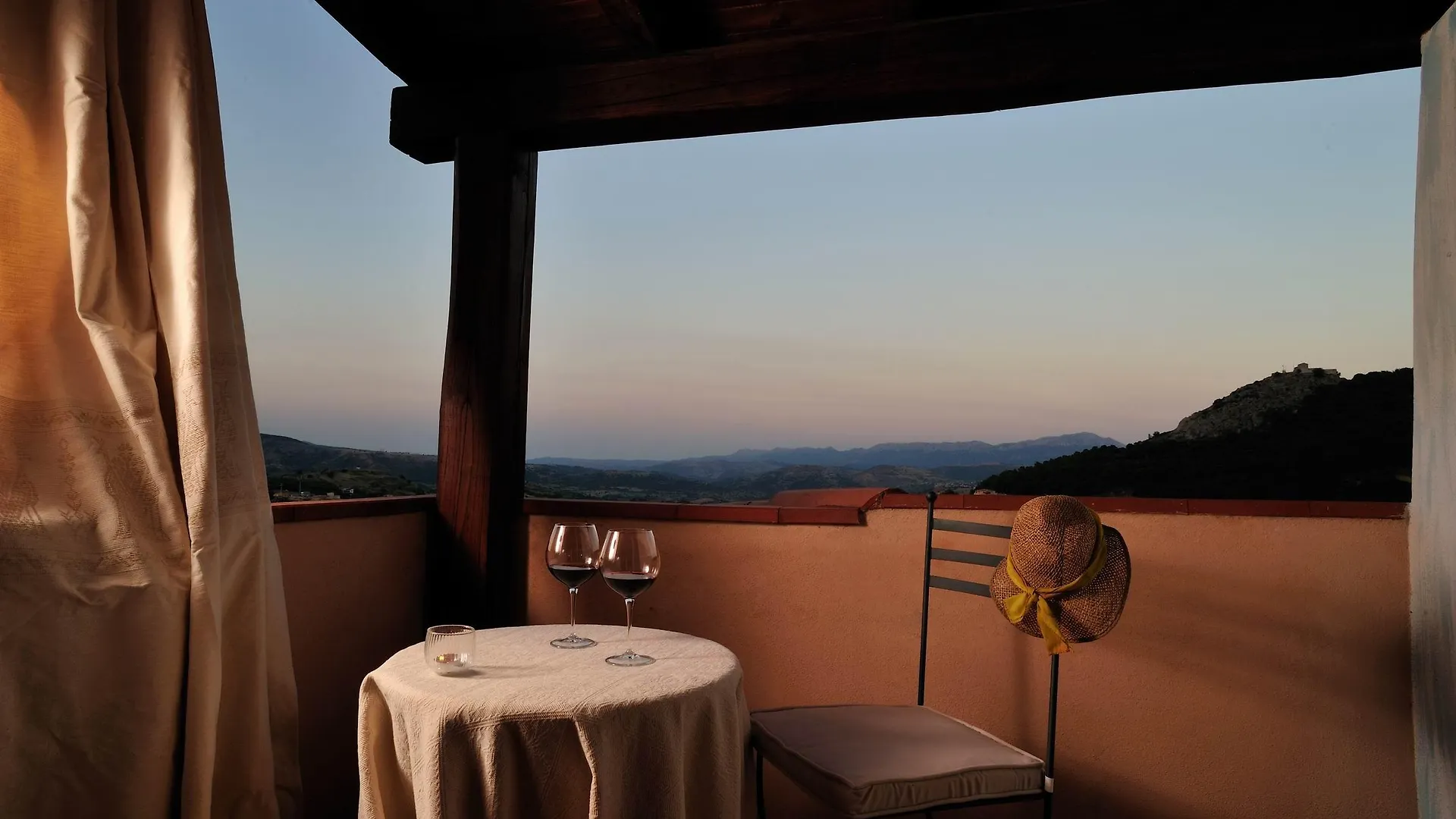****  Hotel Su Lithu Bitti Italië